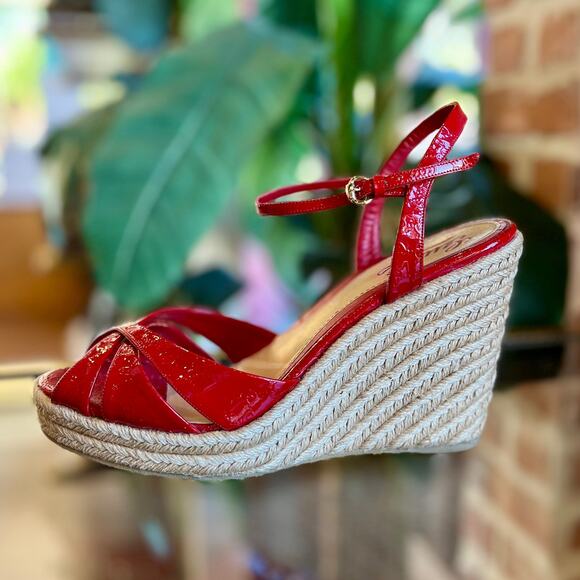 GUCCI Penelope Microguccissima Red Patent Leather Espadrille Wedges Size 40 - Picture 1 of 6